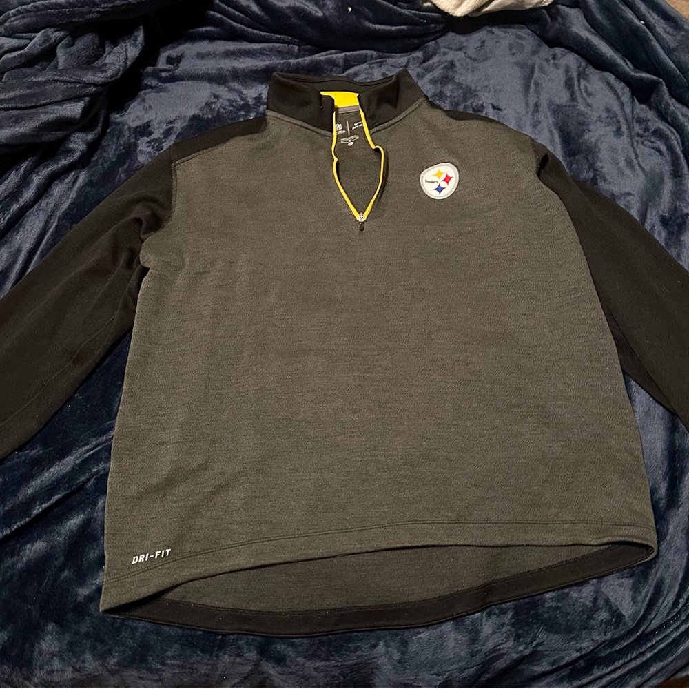 Nike Dri-Fit Steelers Pullover - Black and Gray
